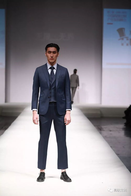 服裝設(shè)計(jì)精品課程第十四期集中班開課紀(jì)實(shí) 2019年4月2日，開啟創(chuàng)意與技藝之旅